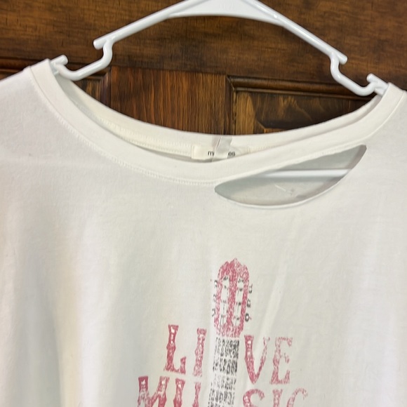 Maurice’s graphic tee - Picture 4 of 6